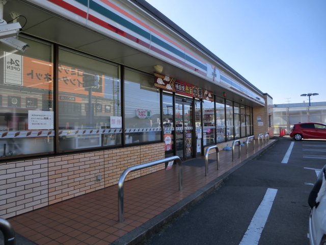 コンビニ　セブンイレブン岡山大安寺南町店（コンビニ）まで706m