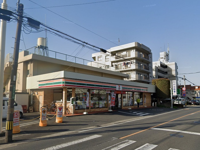 コンビニ　セブンイレブン成瀬店（コンビニ）まで372m