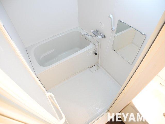 バス・シャワールーム　※同間取りの別の階のお部屋の写真です※