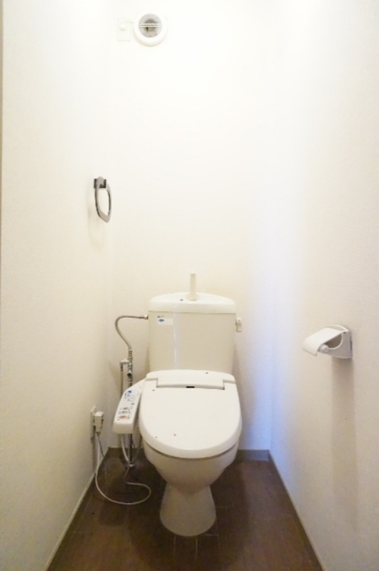 トイレ　図面と現状に相違がある場合には現状を優先