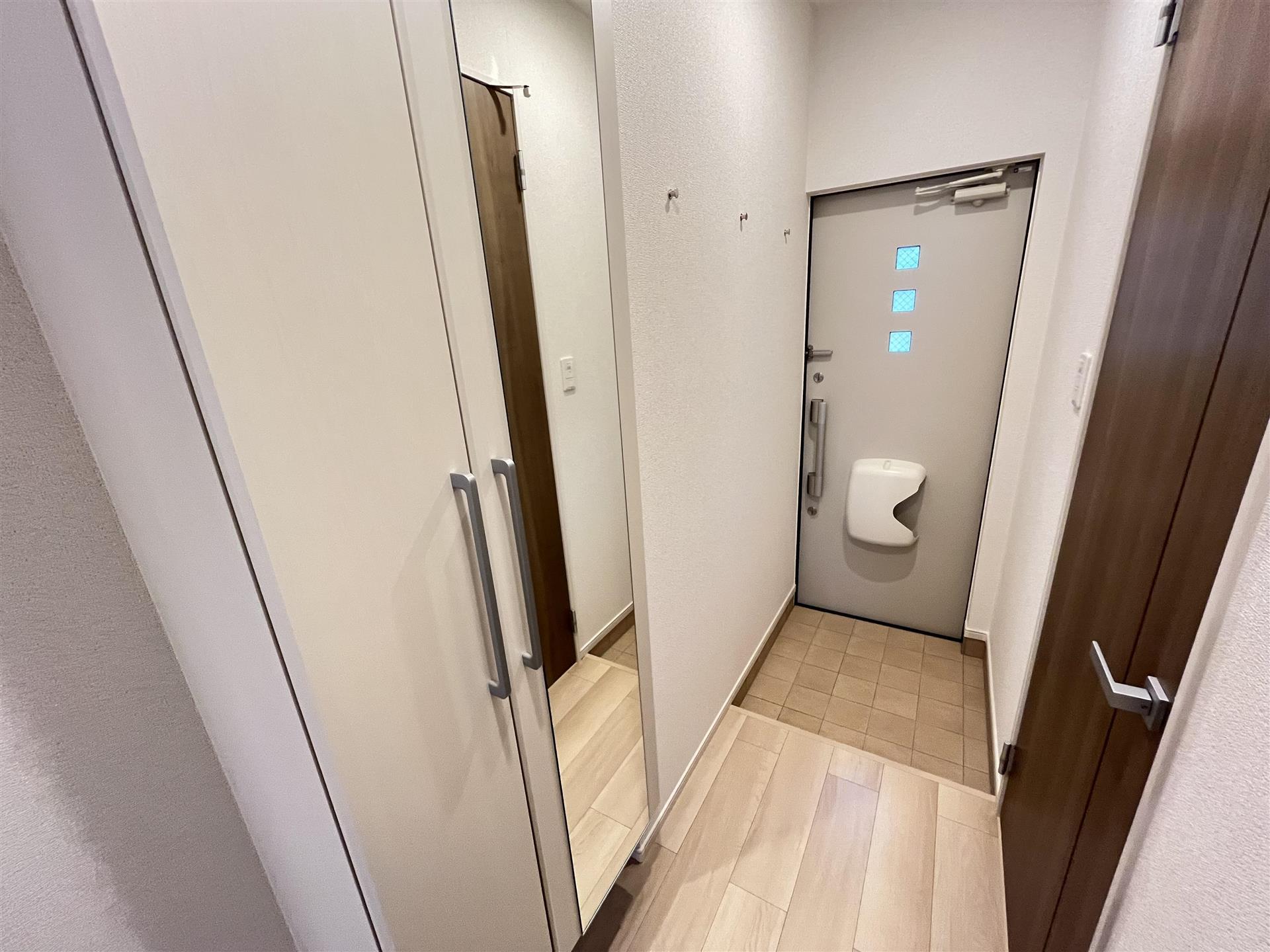 玄関　玄関