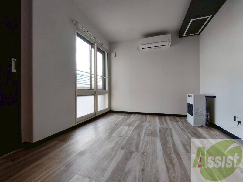 居室・リビング　スタイリッシュな印象のリビングになっています！