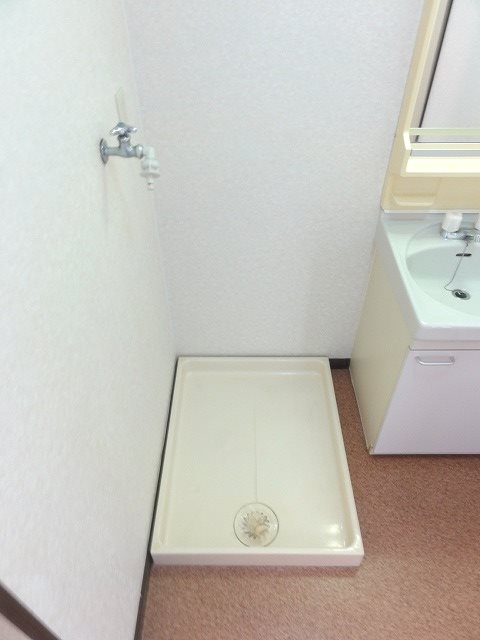 その他設備　室内洗濯機置き場です。