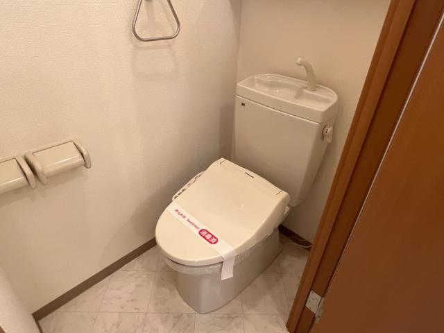 トイレ　シャワー付トイレ