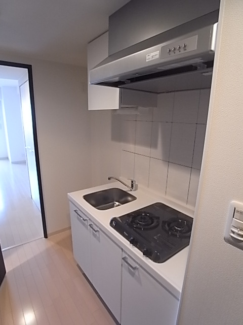 キッチン　お料理のやり易いビルトインのシステムキッチンです