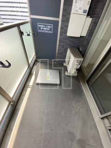 バルコニー　プレサンス堺筋本町駅前　バルコニー
