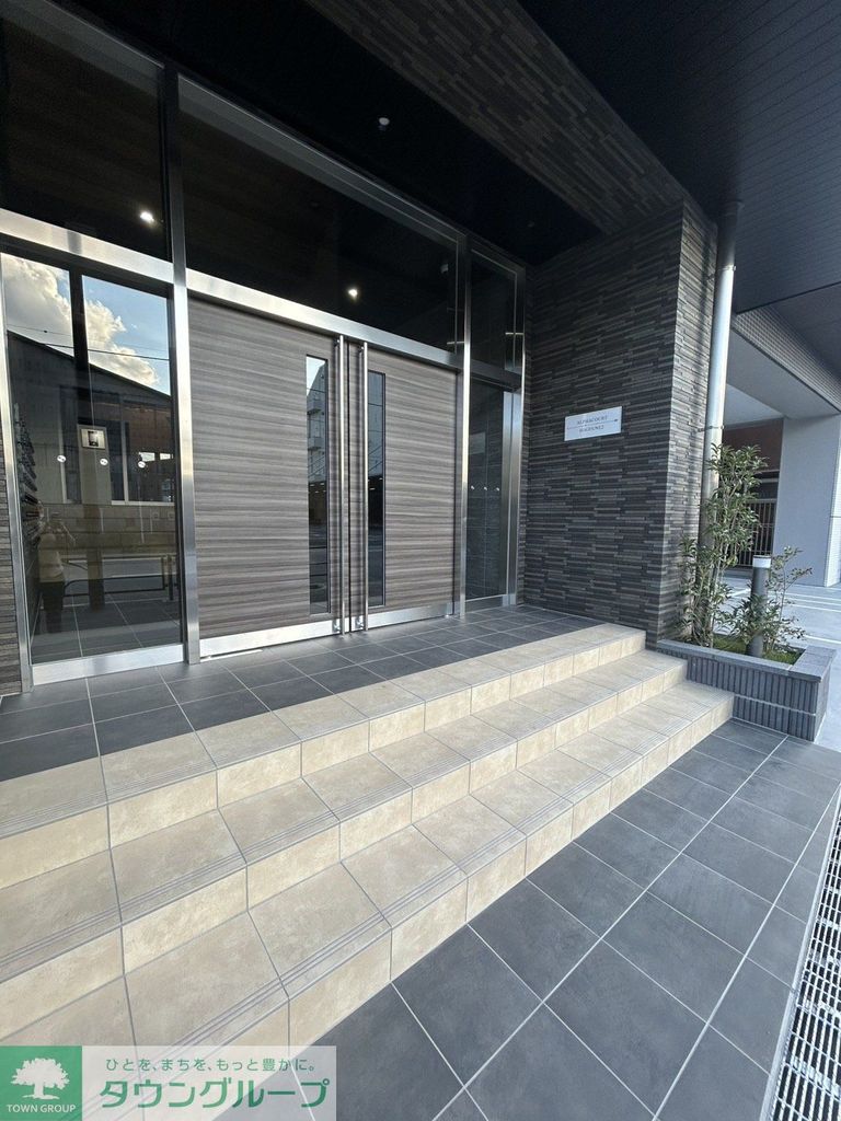 エントランス　エントランス