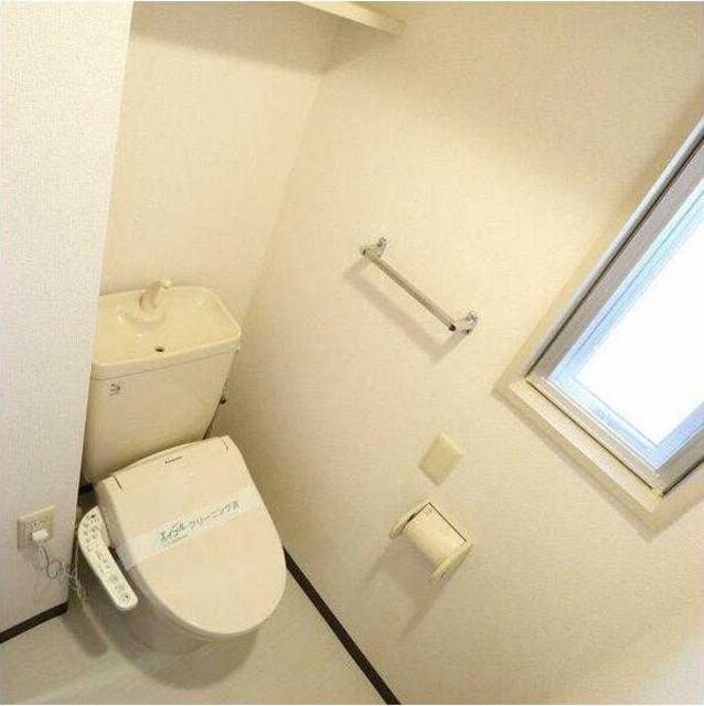 トイレ　別室参照（カラータイプが異なる場合があります）