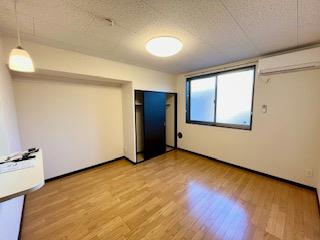 玄関　設備・使用は号室により異なる為、現状を優先いたします