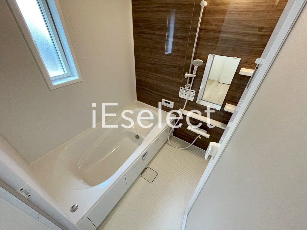 バス・シャワールーム　広々１坪バスでリラックス♪