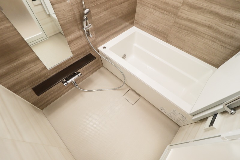 バス・シャワールーム　図面と現状に相違がある場合には現状を優先