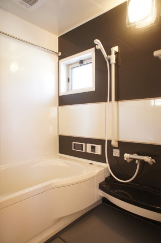 バス・シャワールーム　図面と現状に相違がある場合には現状を優先