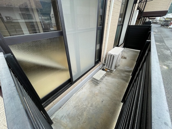 バルコニー　※別の部屋の写真を使用しています