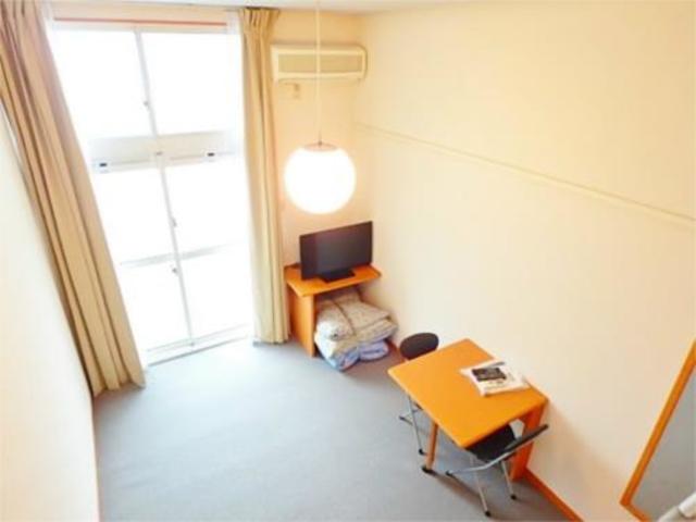 眺望　カーペットではないフローリングのお部屋もあります