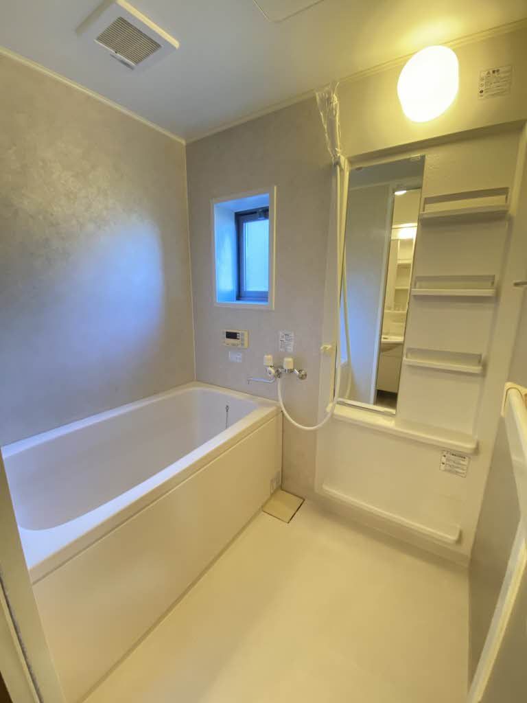 バス・シャワールーム　浴室