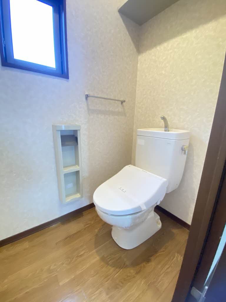 トイレ　トイレ