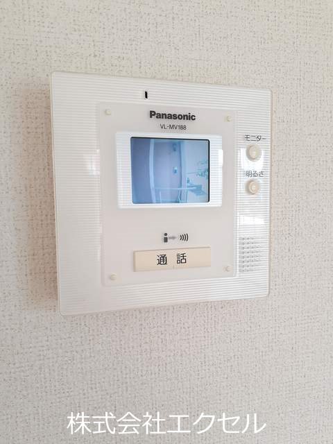 セキュリティ　来訪者の姿を確認できます。