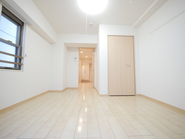 居室・リビング　★ホワイトで統一されたオシャレなお部屋です★