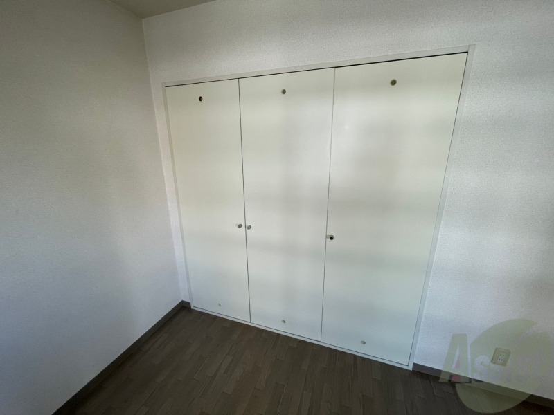 収納　収納もバッチリあるのでお部屋が片付きますよ！