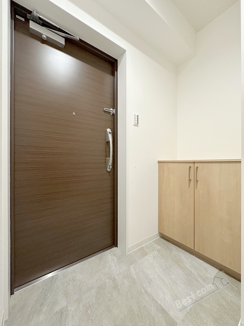 玄関　広々とした玄関スペース♪