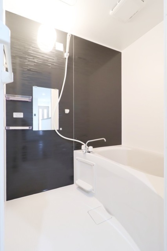 バス・シャワールーム　図面と現状に相違がある場合には現状を優先