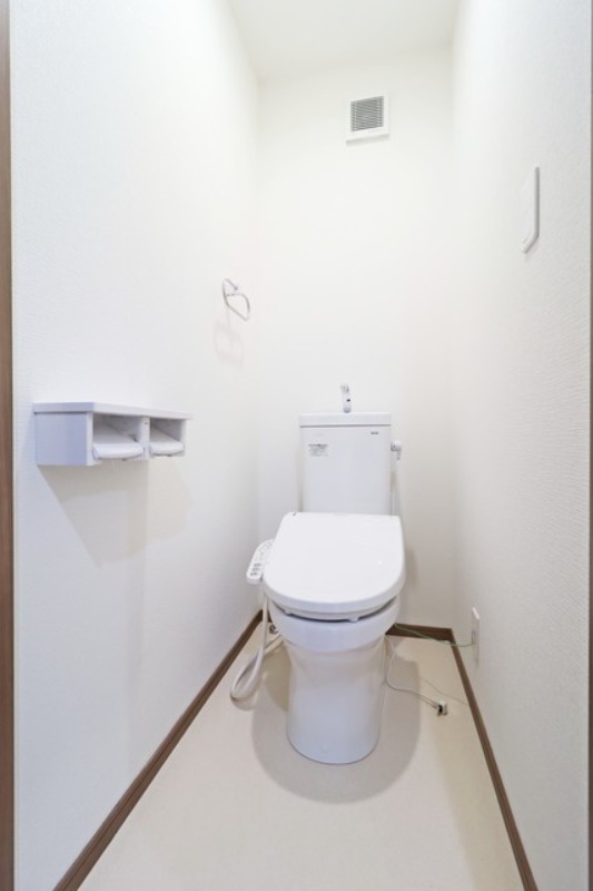 トイレ　図面と現状に相違がある場合には現状を優先