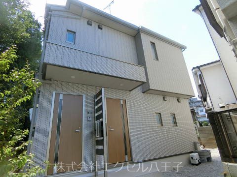 建物外観　八王子駅まで徒歩11分の新築！緑の多い住宅地♪