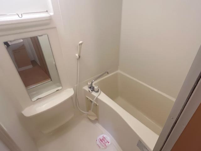 バス・シャワールーム　バス（イメージ）