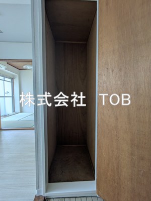 玄関　玄関収納※クリーニング完了前※