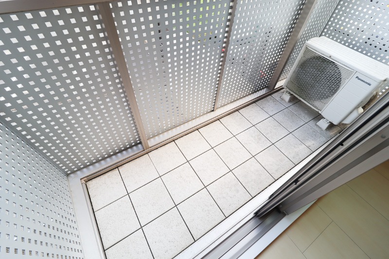 バルコニー　図面と現状に相違がある場合には現状を優先