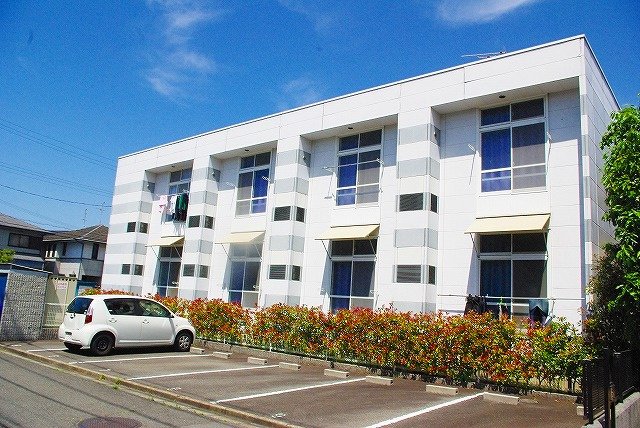 建物外観　外観は落ち着いています