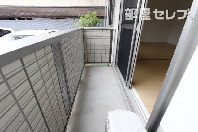 バルコニー　※１０２号室の写真です（反転タイプ）