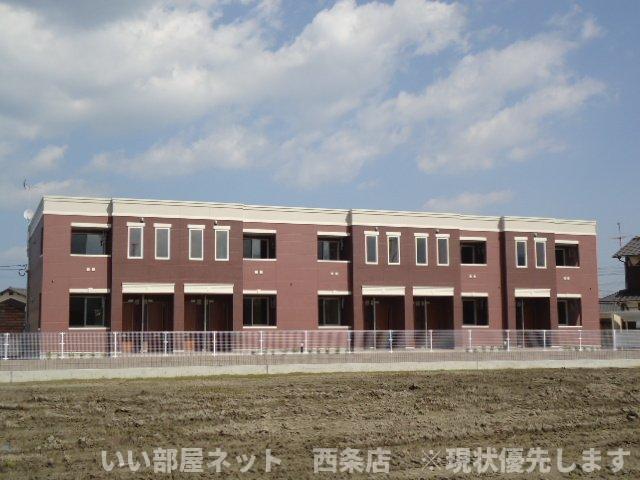 建物外観　外観写真（昼）