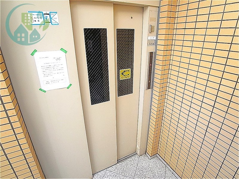 エントランス　ラ・セーヌ六甲