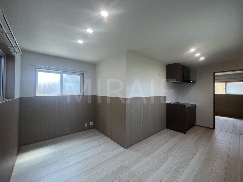 居室・リビング　物件画像