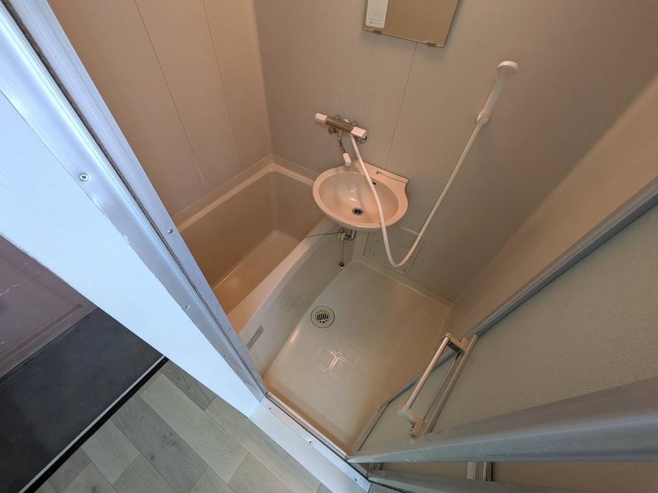 バス・シャワールーム　浴室