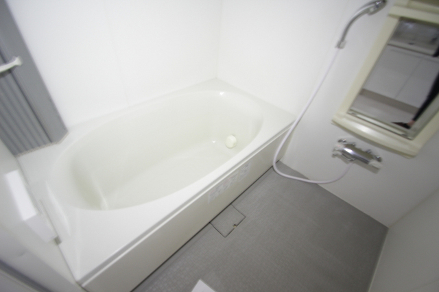 バス・シャワールーム　※別間取りの参考写真です