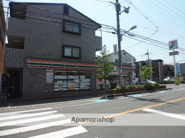 コンビニ　セブン－イレブン枚方中宮東之町店（コンビニ）まで743m