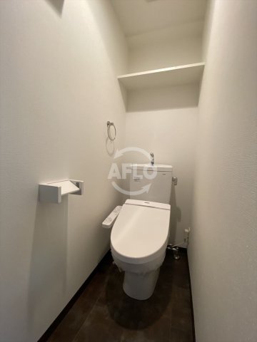 トイレ　S-RESIDENCE淀屋橋　温水洗浄便座