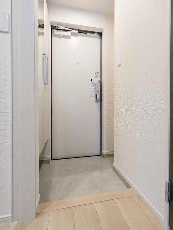 玄関　図面と現状に相違がある場合には現状を優先