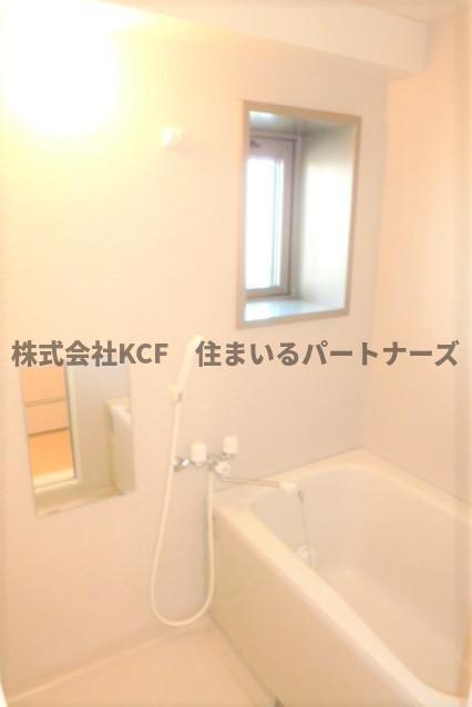 バス・シャワールーム　ゆったり過ごせるお風呂です
