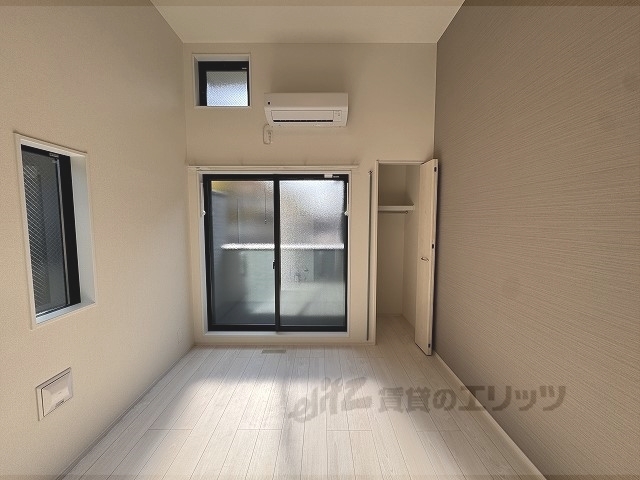 居室・リビング　洋室