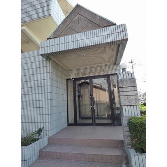 エントランス　現状優先