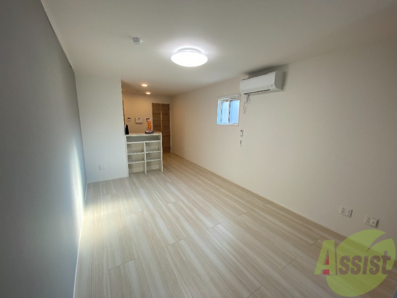 居室・リビング　ＬＤＫです。広々としてきれいですね。