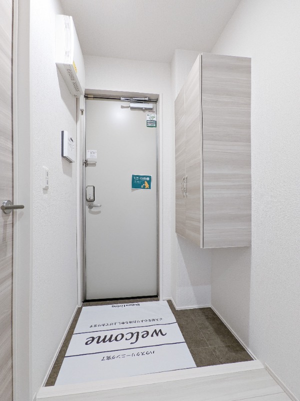 玄関　図面と現状に相違がある場合には現状を優先