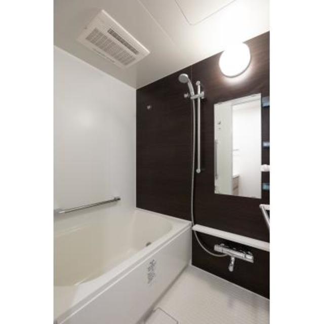 バス・シャワールーム　※写真は同タイプ住戸です。