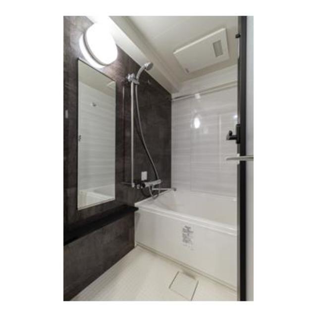 バス・シャワールーム　※写真は同タイプ住戸です。