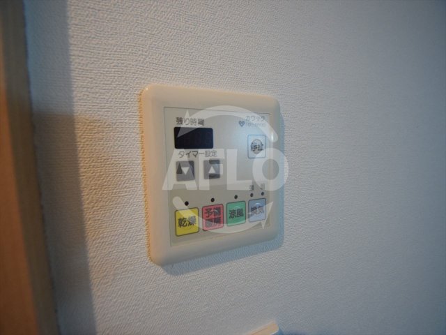 その他　クラビス上町台　浴室乾燥機