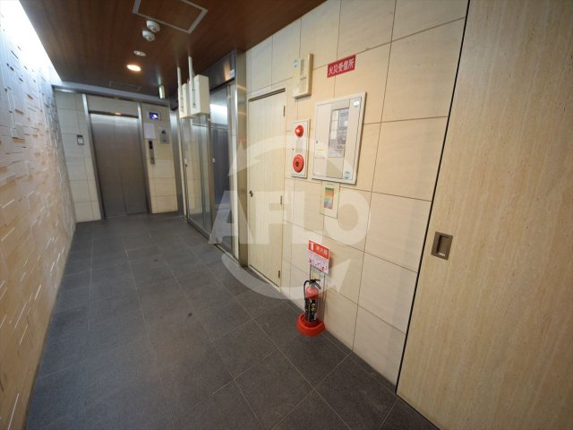 ロビー　クラビス上町台　ロビー