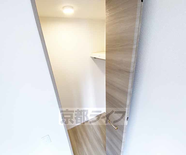 収納　他にも収納スペース有り